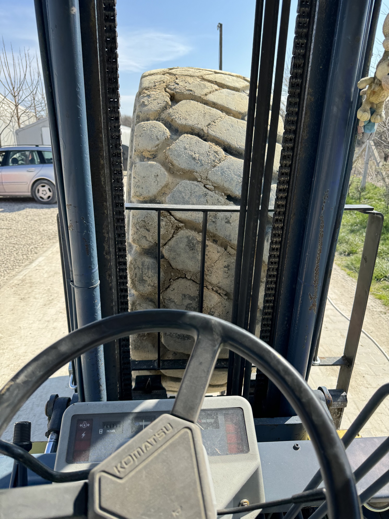 munkagép gumiszerelés győr